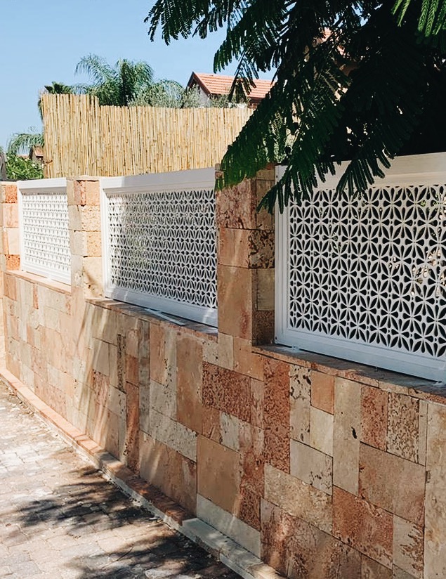 גדרות בחיתוכי לייזר