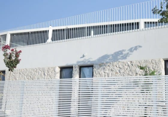 גדר הייטק צף