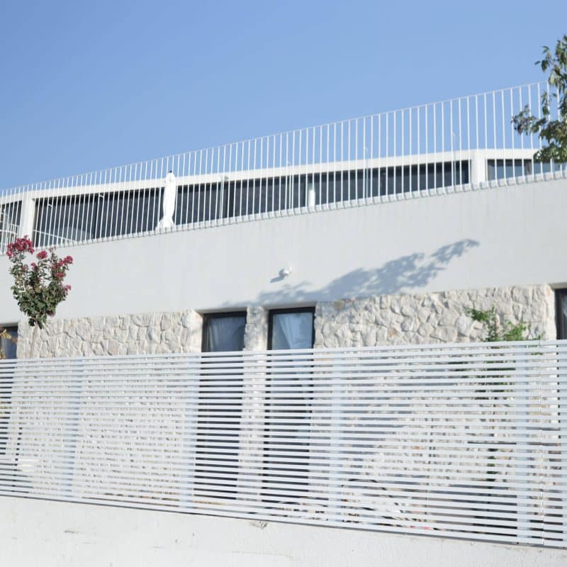 גדר הייטק צף