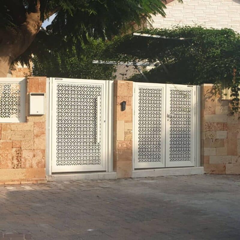 חיתוכי לייזר