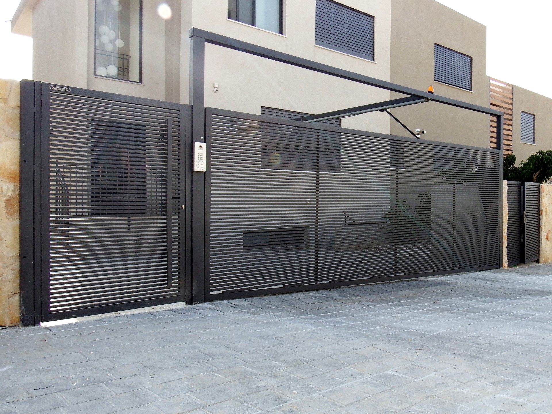 שער פרופילים