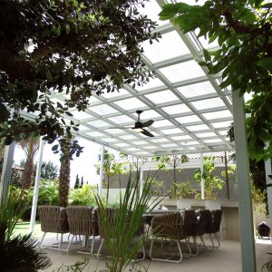 פרגולה דגם קוביות פתוחה