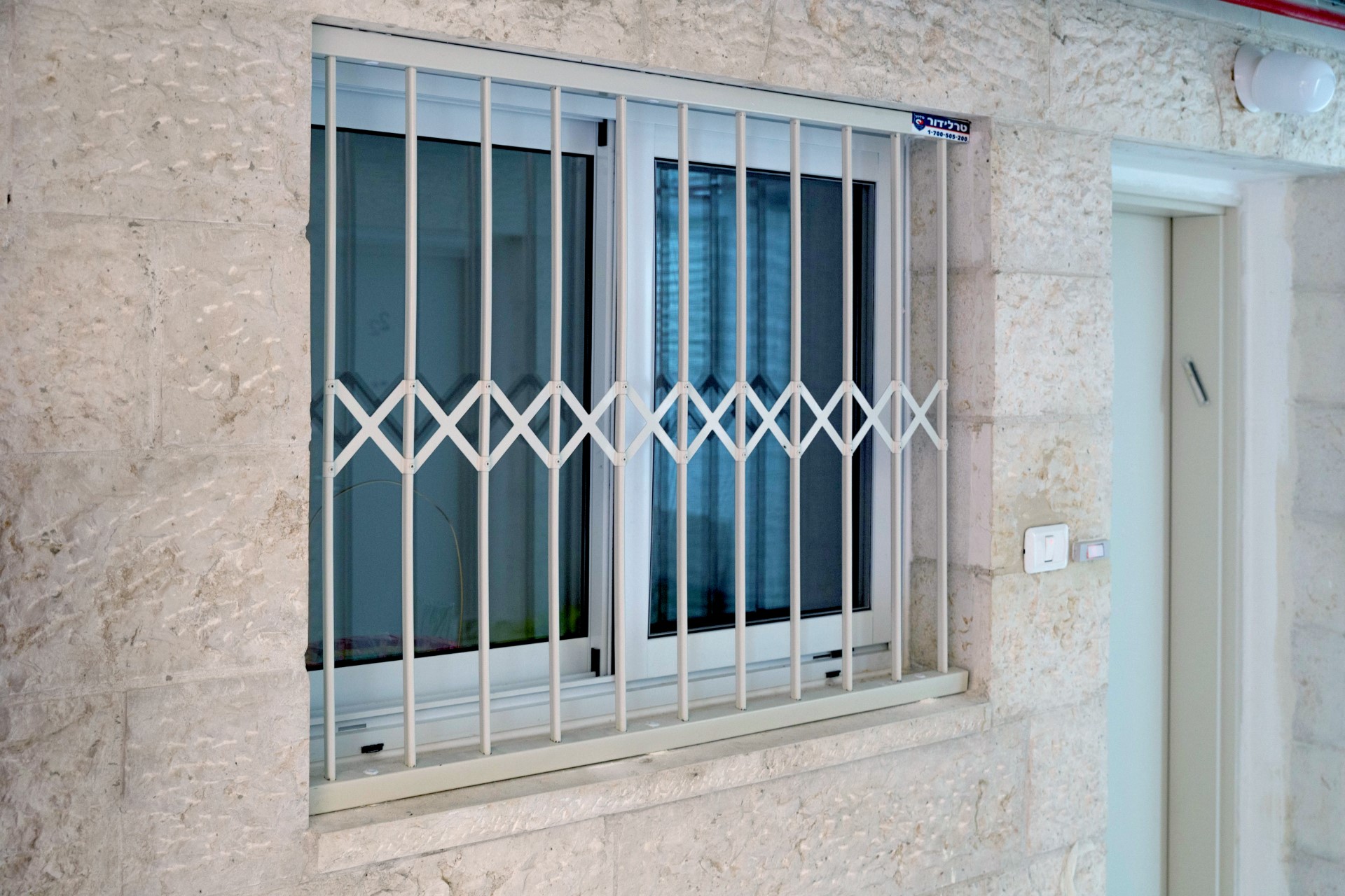 סורג דגם קלאסיק