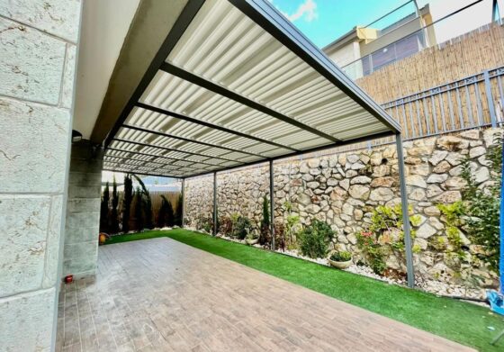 פרגולת הצללה מאלומיניום