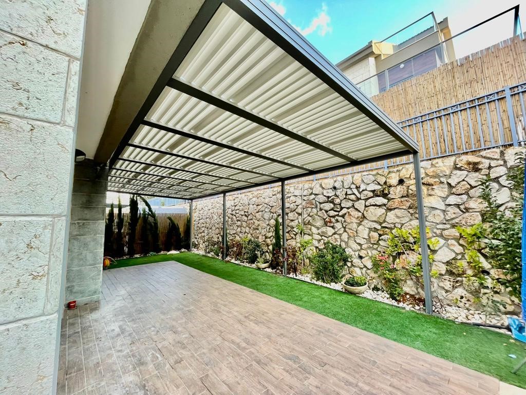 פרגולת הצללה מאלומיניום