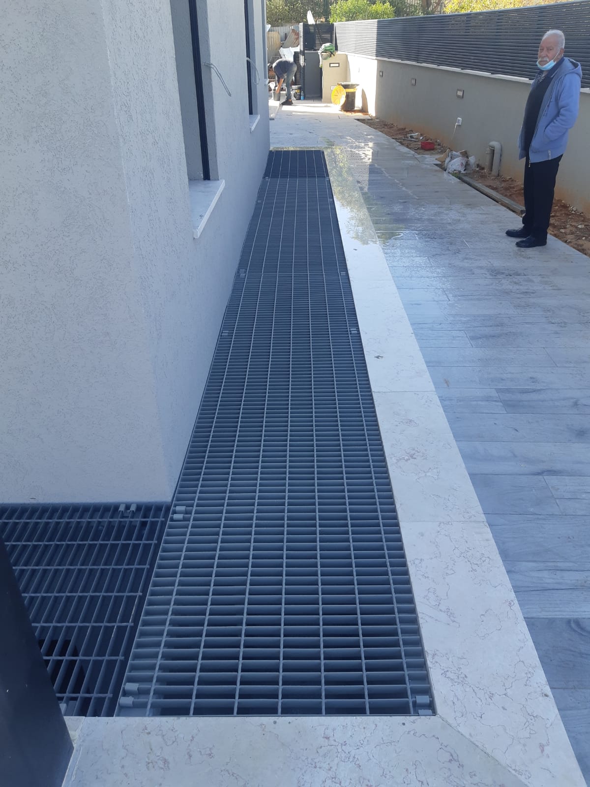 חצר אנגלית דגם קלאסי