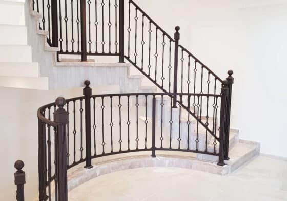 מעקה ספירלי