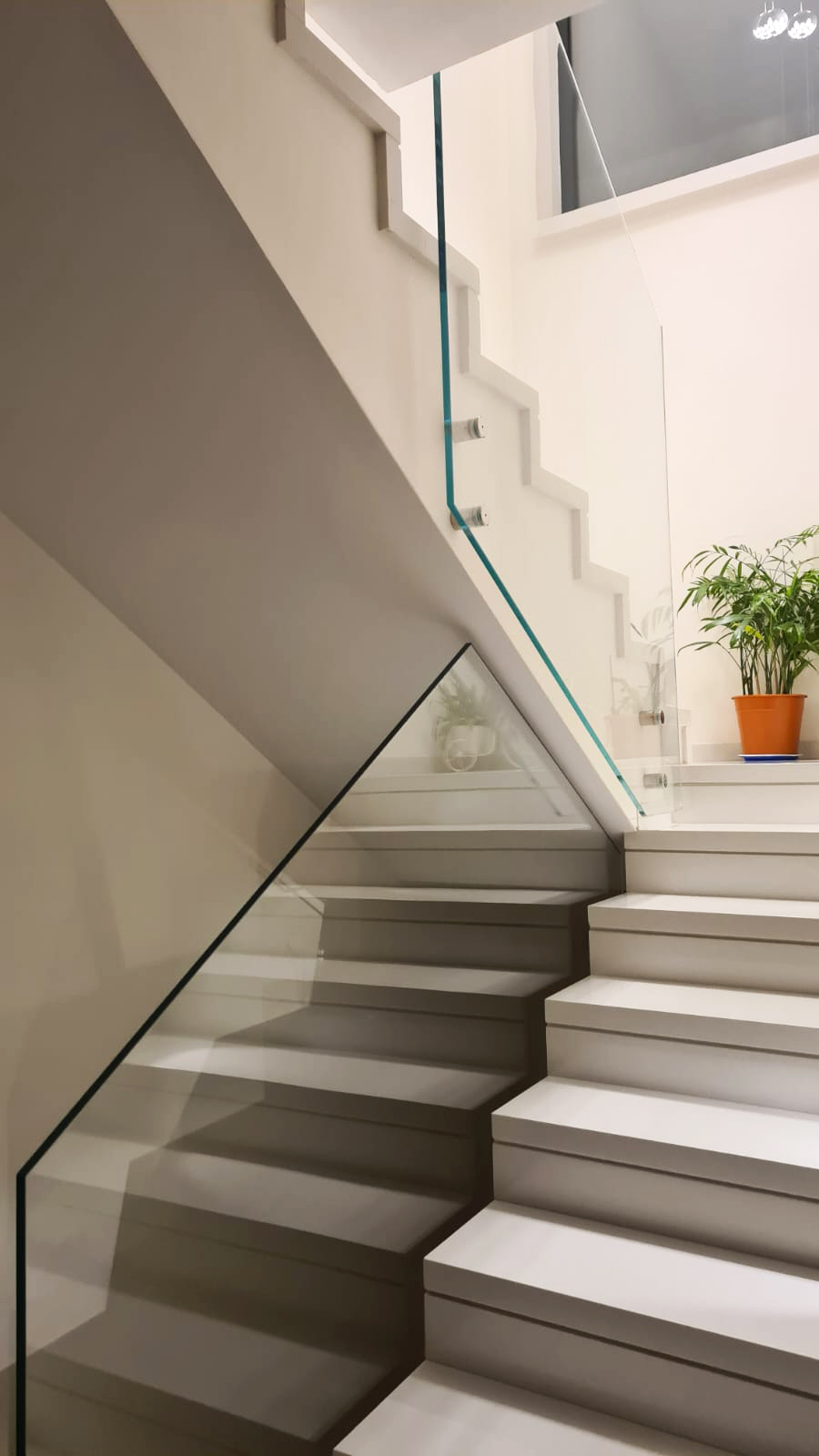 מעקה דקורטיבי לבית