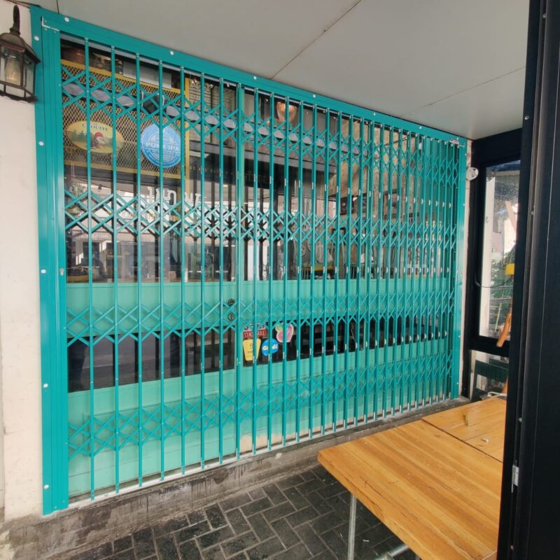 סורג מתקפל ירוק