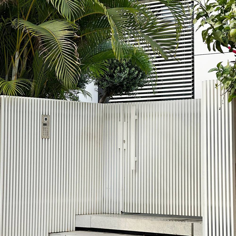 גדר לבנה אלטו