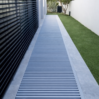 חצרות דגם פרופילים