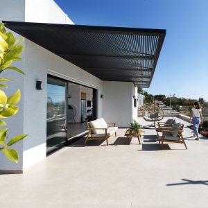 פרגולות דגם הייטק