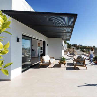 פרגולות דגם הייטק