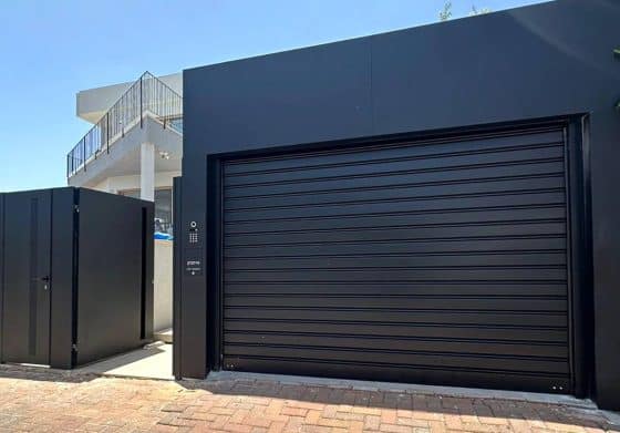 תריס גלילה לחניה